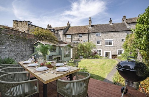 Middleham House | The Old Manse