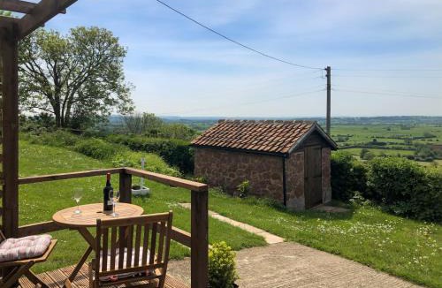 Cheddar House | The Old Stable At Henley View