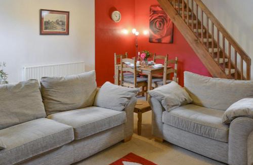 Irstead House | The Old Stables