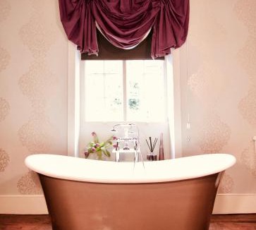 Montgomery Bed & Breakfast | The Old Stores