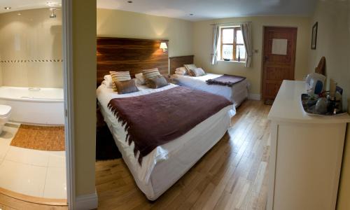 Thornham Hotel | The Orange Tree