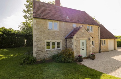 Lacock House | The Paddocks