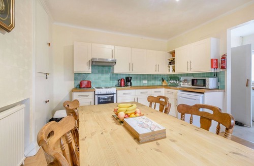 Scarborough Cottage | The Perks