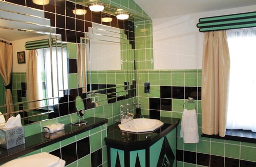 Little Hallingbury Bed & Breakfast | The PitStop
