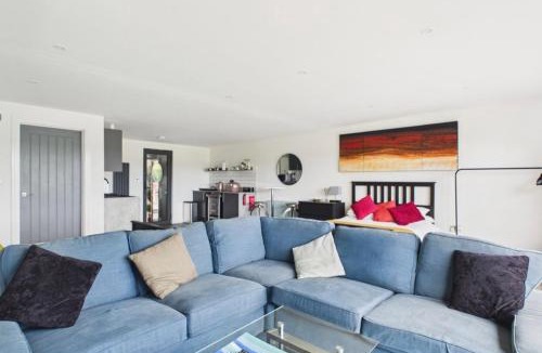 St Leonards-On-Sea Apartment | The Pod