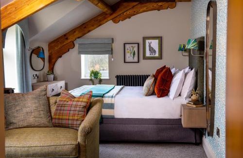 Burnsall Hotel | The Red Lion & Manor House