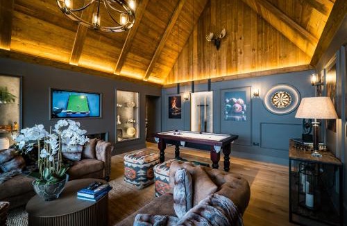Windermere House | The Ridge