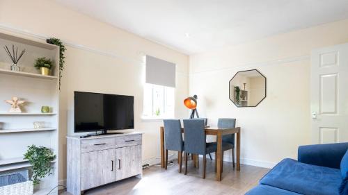 Alloa House | The Riverside