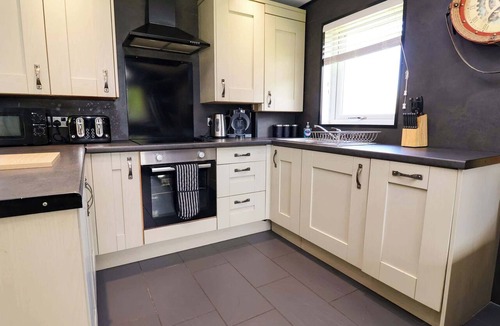Saint Asaph Cabin | The Roe: Charming Home in St Asaph