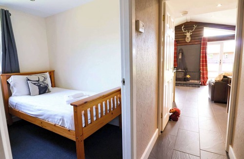 Saint Asaph Cabin | The Roe: Charming Home in St Asaph