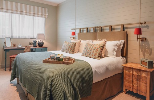Emsworth Hotel | The Ropemaker - A Heartwood Inn