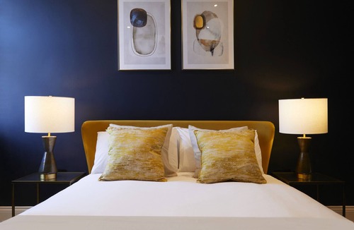 Scarborough City Centre Apartment | The Salisbury Luxury Deluxe 1 Bedroom Apartment with late check out & early check in