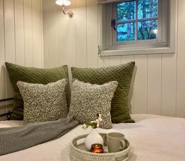 Killiecrankie Other | The shepherds hut Killiecrankie