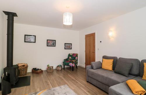 Highbridge House | The Stables