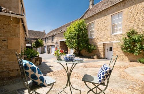 King's Cliffe House | The Stables