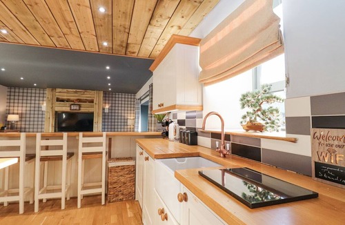 Newbridge Cottage | The Steading
