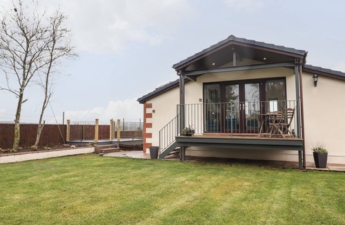 Penrith Cottage | THE STUDIO - CHARONINI, pet friendly, with a garden in Penrith