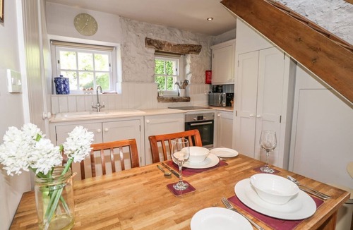 Parwich House | The Studio, Parwich - Cozy Retreat