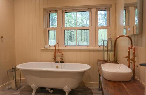 Limavady Cabin | The Treehouse
