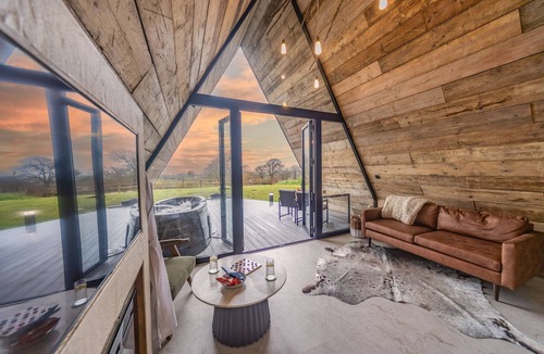 Llanarth Cottage | The Tri-pod