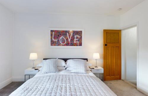Delph House | THE VIEW!