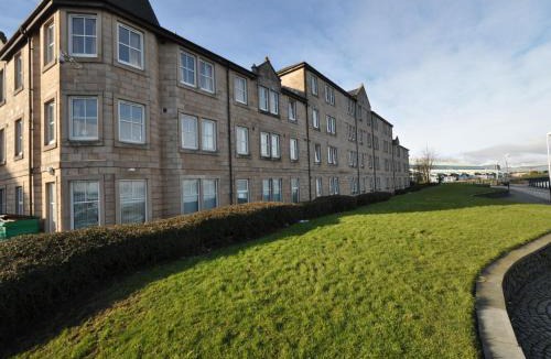 Greenock Hostel | The Waterfront