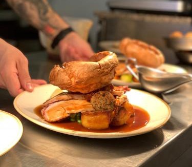 Holybourne Bed & Breakfast | The White Hart