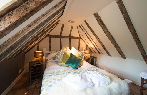 Wavehorne Hotel | The Woolpack Inn Warehorne