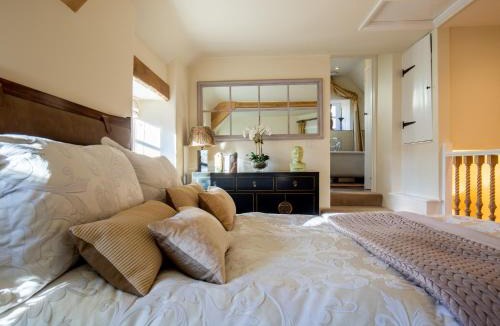 Lower Slaughter House | Thimble Cottage