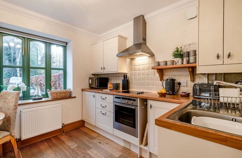 King's Lynn Cottage | This charming little property is in a great area for exploring.
