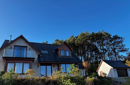 Glenuig House | Thistle Do