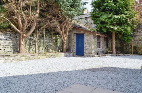 Talgarth Cottage | Three Views Bungalow