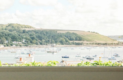 Mylor Churchtown Cottage | Through The Porthole