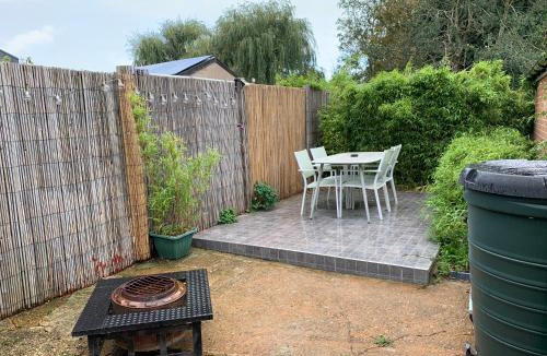 Ningwood Apartment | Tiny Cottage for couples in the countryside