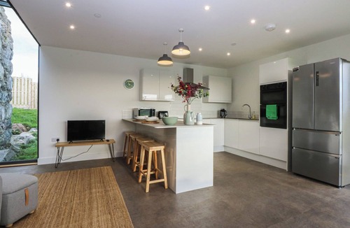 Bodorgan Cottage | Tithe Barn Lodge
