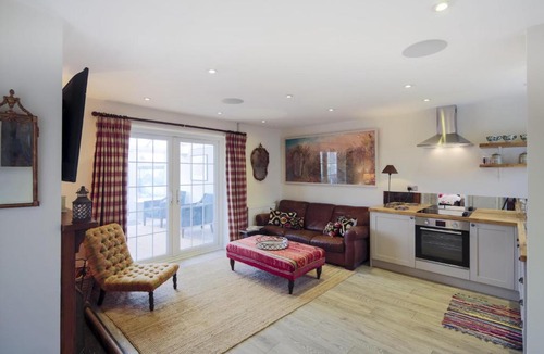Chilworth House | Tor Hatch Cottage