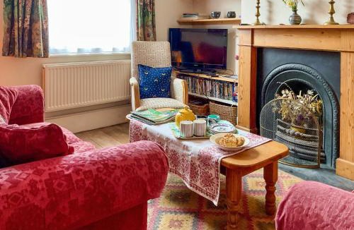 Glastonbury House | Tor Path Cottage