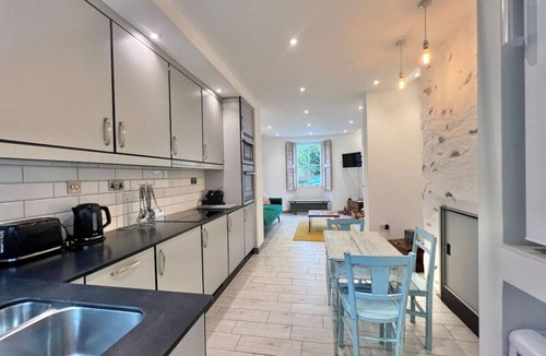 Totnes Apartment | Totnes Centre Charming Flat