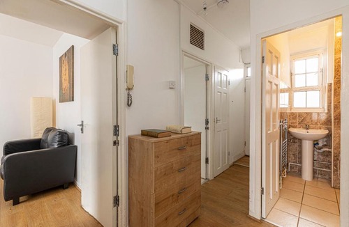 Shadwell House | Tower Bridge Accommodations - 11