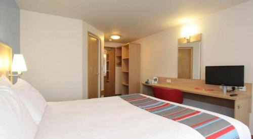 Ashmore Green Hotel | Travelodge Newbury Chieveley M4
