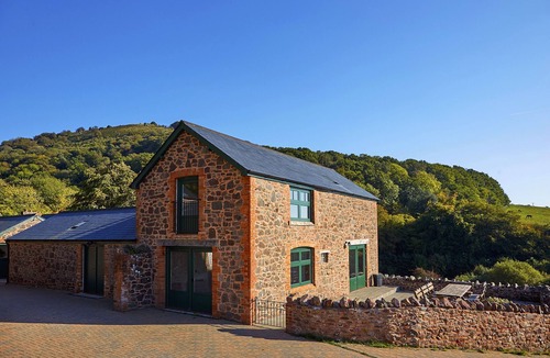 Fiddington House | Triscombe Barns: Airy modern Victorian barns with stunning views