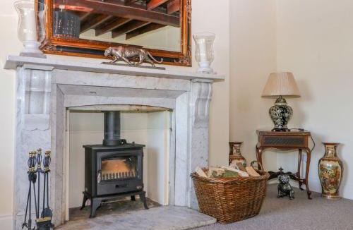 Scawton House | Tuft House