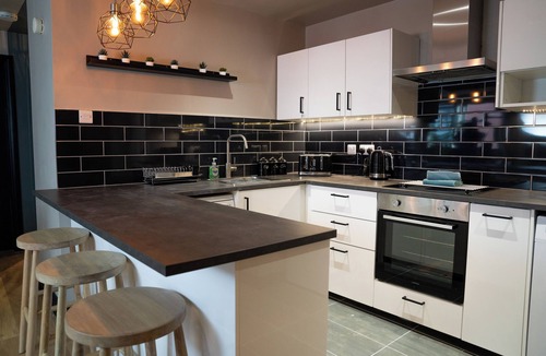 Sheffield Apartment | Turkish Baths Retreat - City Centre