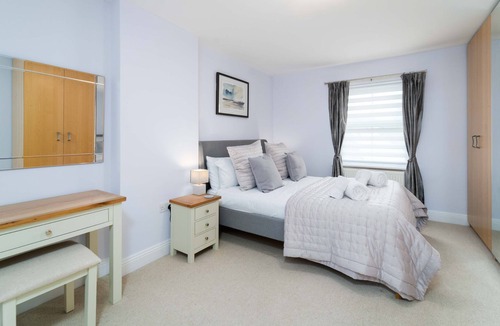 Lelant House | Turnstones - On-Site Parking - Outside Area - Sleeps 10
