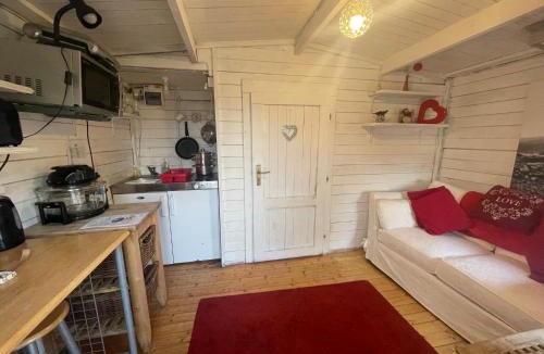 Talybont-on-Usk House | Ty Bach Twt, Coity Bach