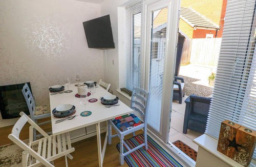 Llanelli Cottage | Ty Bach Twt Llanelli