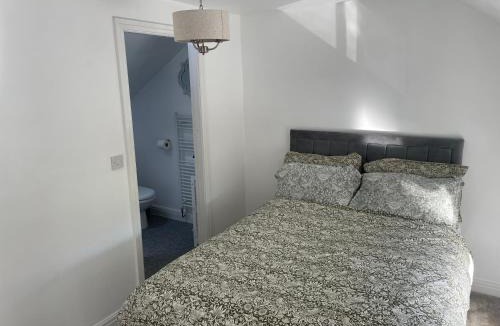Mold House | Ty capel cottage