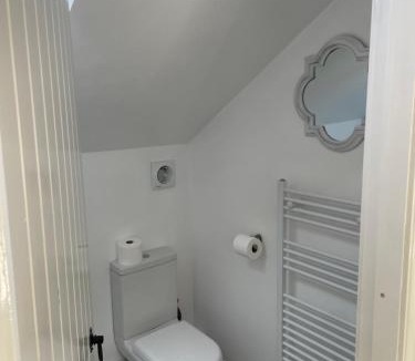 Mold House | Ty capel cottage