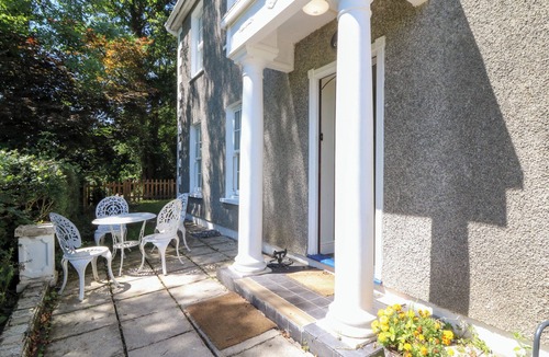 Margam Cottage | TY CAREDIG, pet friendly, character holiday cottage in Pontardawe