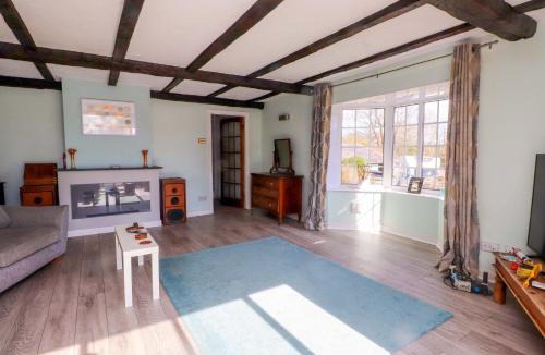Bryngwran House | Ty Crigyll